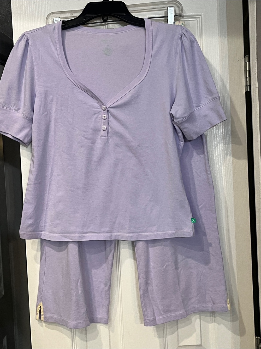 Sleep Sense 2 piece Lavender pants & top set. Pants Sz S Top Sz M Elastic waist